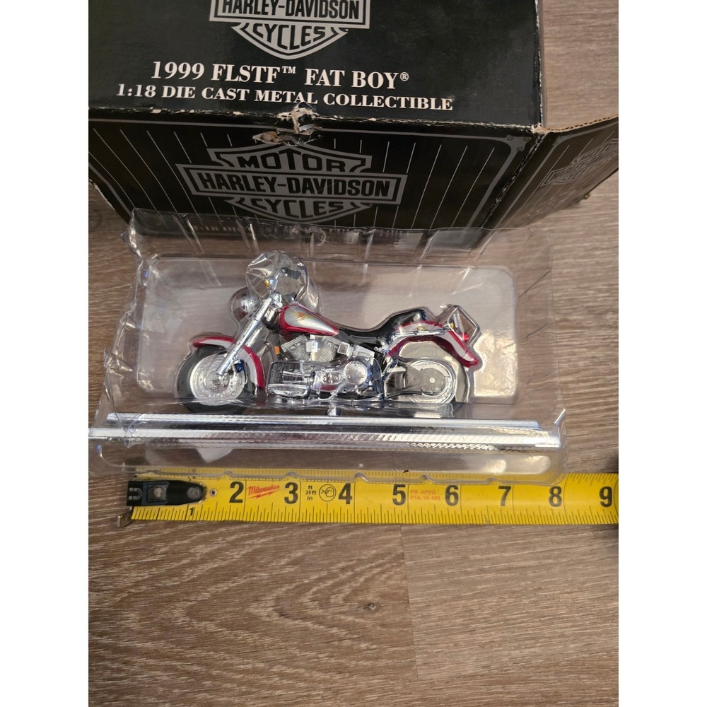 1999 Harley Davidson Fat Boy‎ FLSTF 118 Die Cast Metal Collectible Motorcycle - Picture 6 of 7